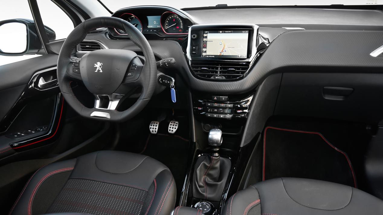 Dacia Sandero Stepway, Renault Captur y Peugeot 2008: ¿cuál es mejor?