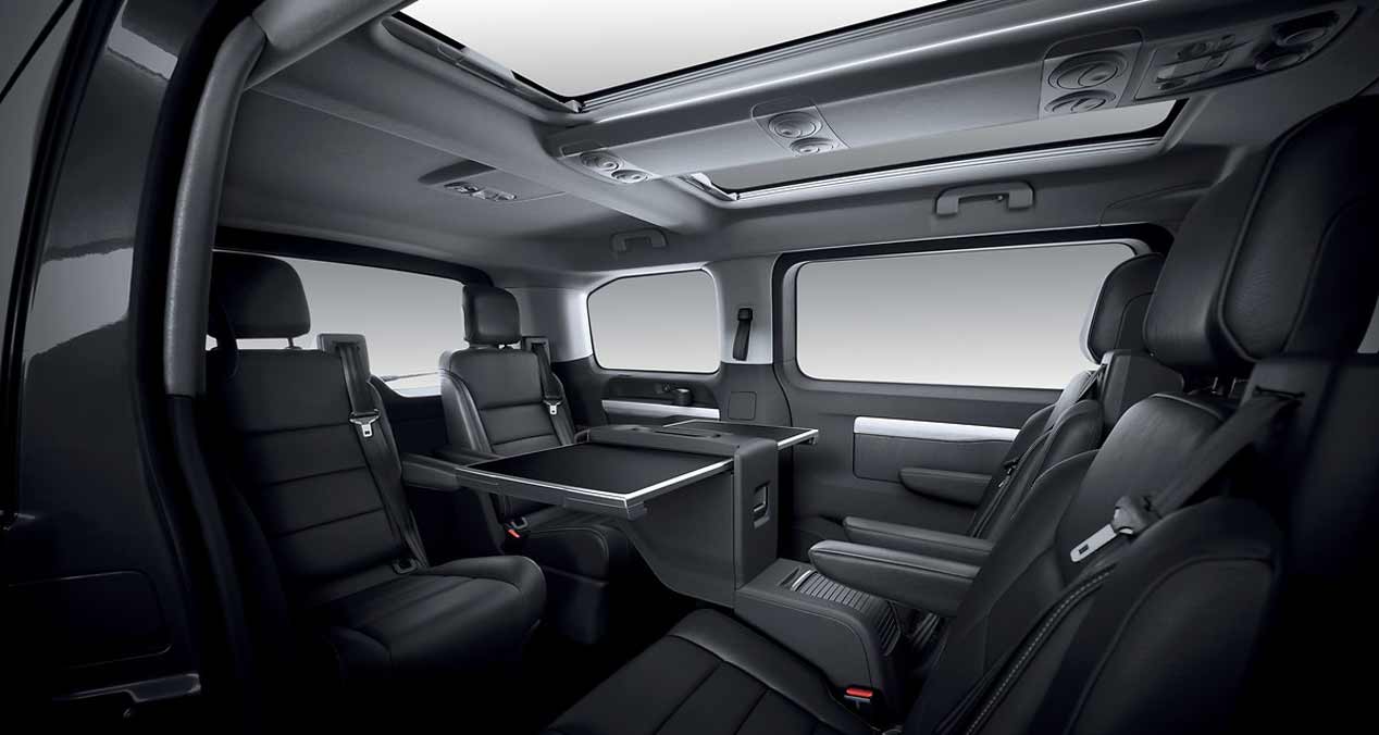 Descubre el nuevo Peugeot Traveller Long