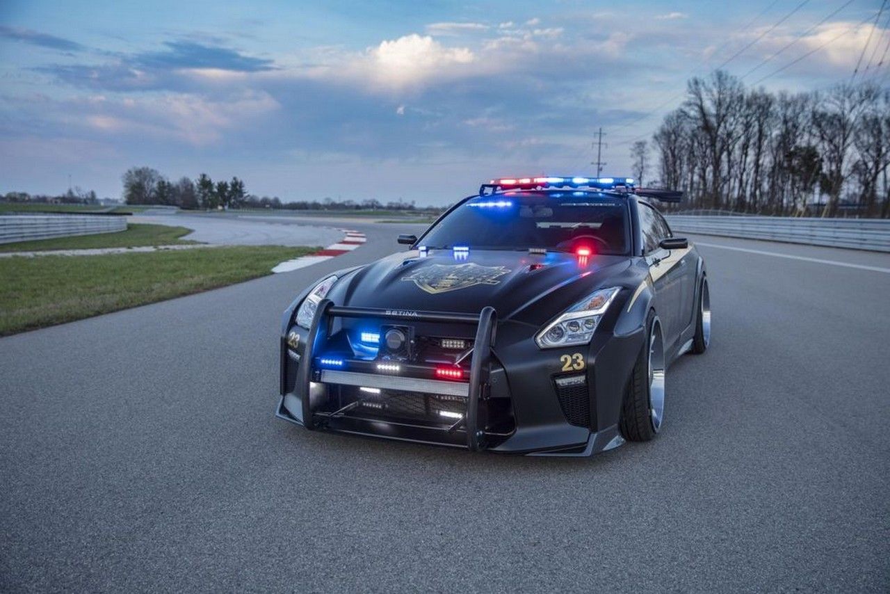 Ford Police Responder Hybrid Sedan y Nissan Copzilla, los futuros coches patrulla de la policía estadounidense