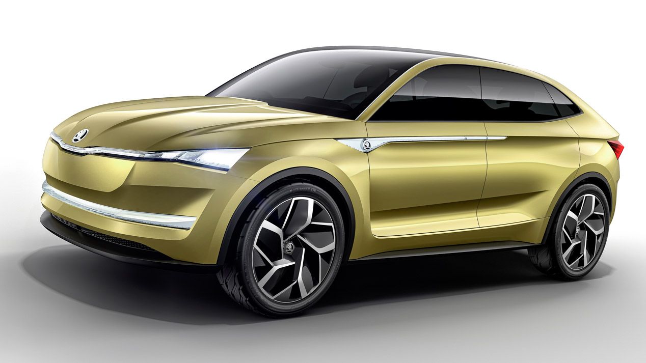 A los mandos del Skoda Vision E mediante realidad virtual