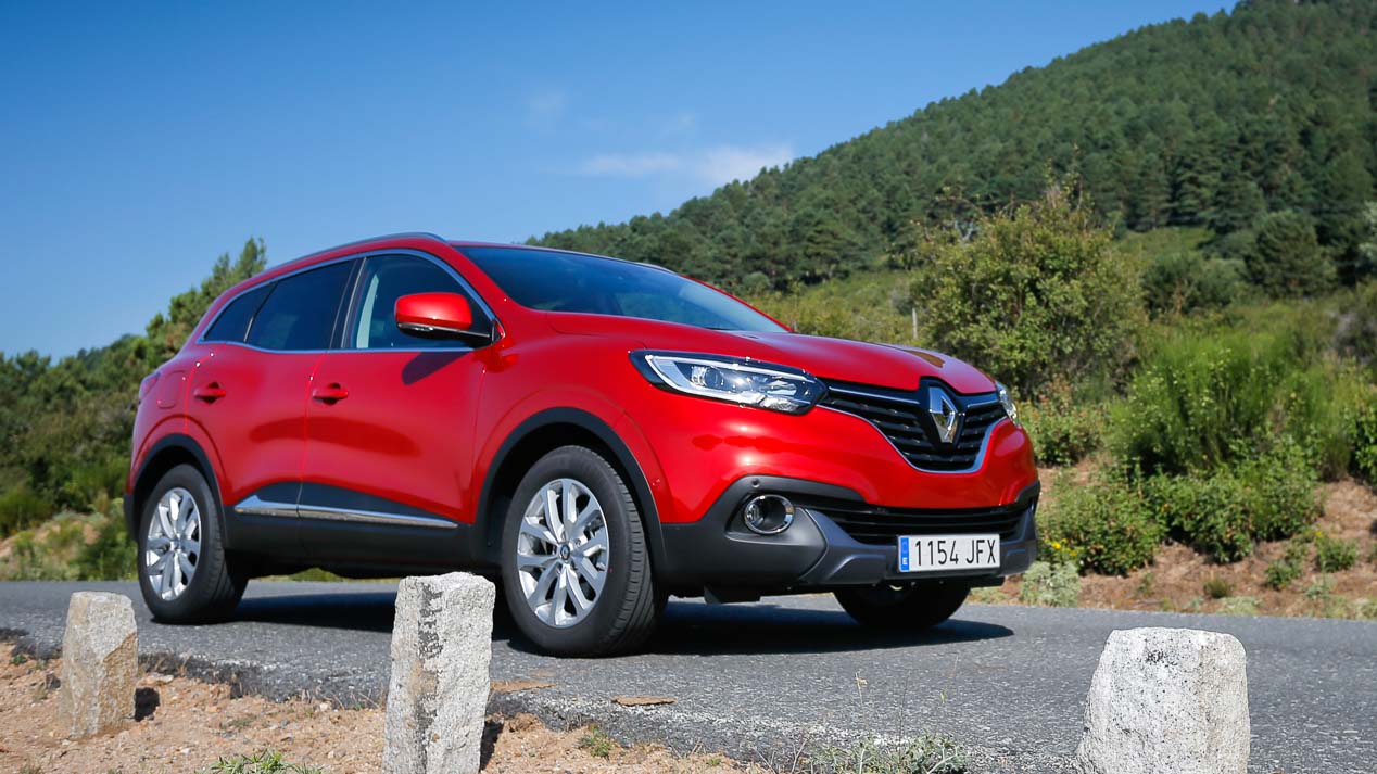 Comparativa: Kia Sportage 1.7 CRDi vs Peugeot 3008 1.6 BlueHDi vs Renault Kadjar 1.5 dCi