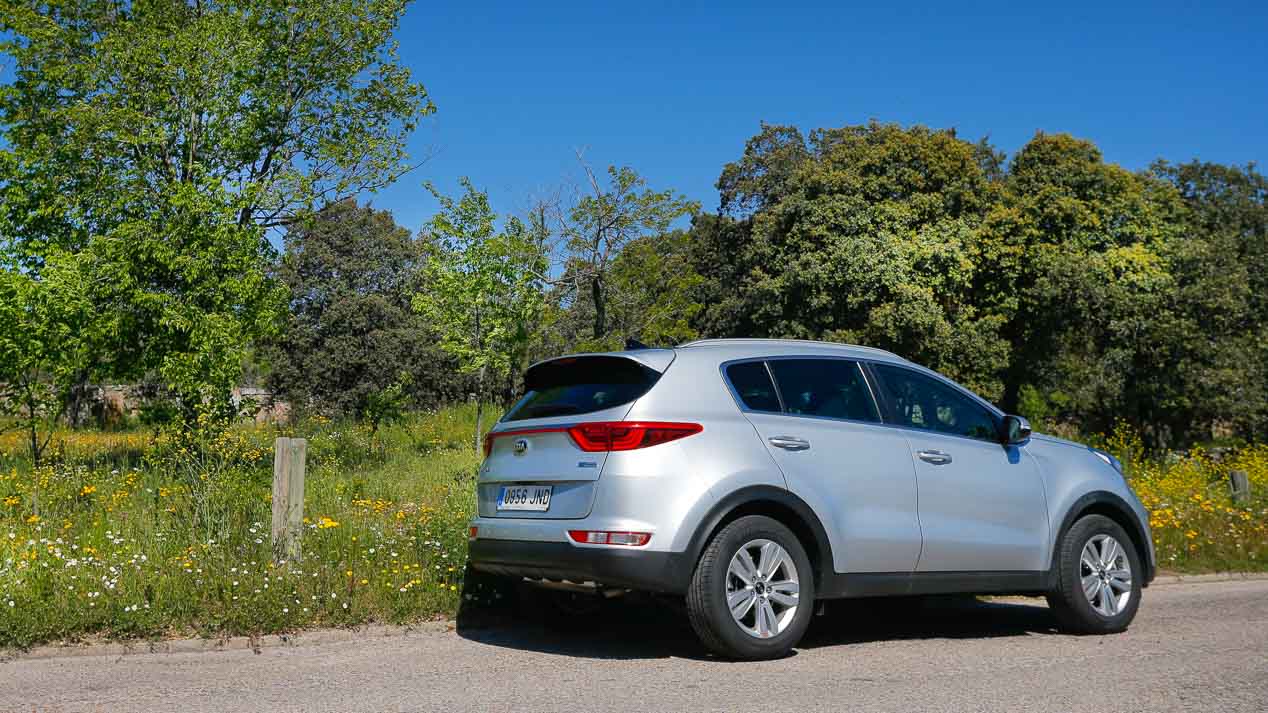 Comparativa: Kia Sportage 1.7 CRDi vs Peugeot 3008 1.6 BlueHDi vs Renault Kadjar 1.5 dCi
