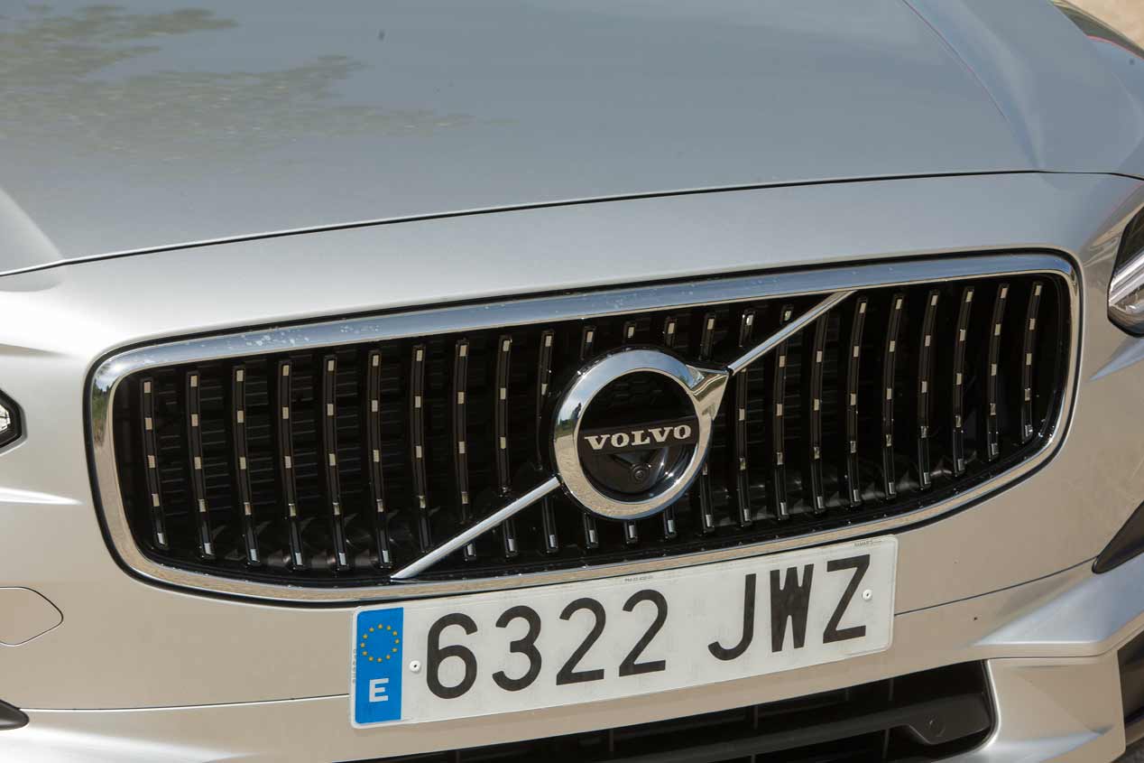 Volvo V90 Cross Country D4 AWD, a prueba
