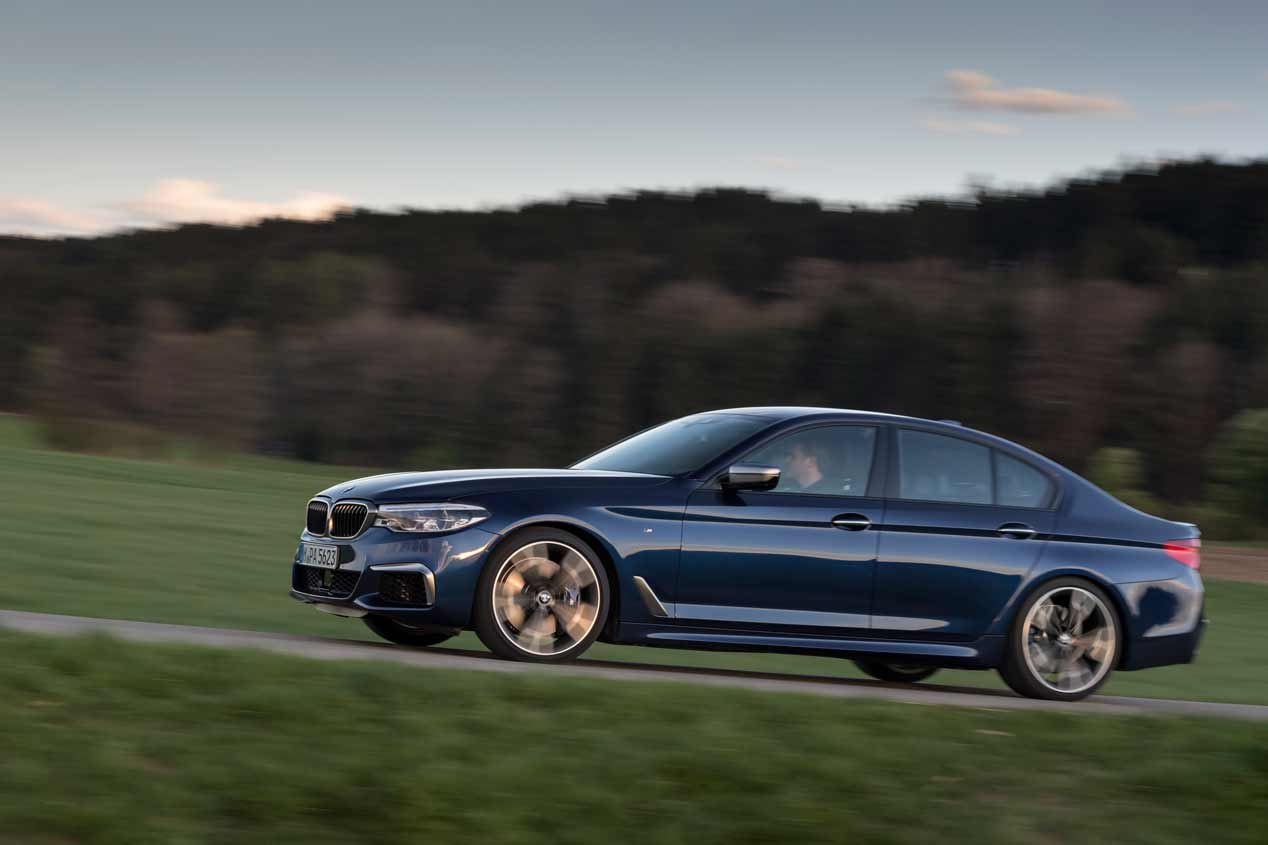 A prueba los BMW M550i xDrive y 530e iPerformance