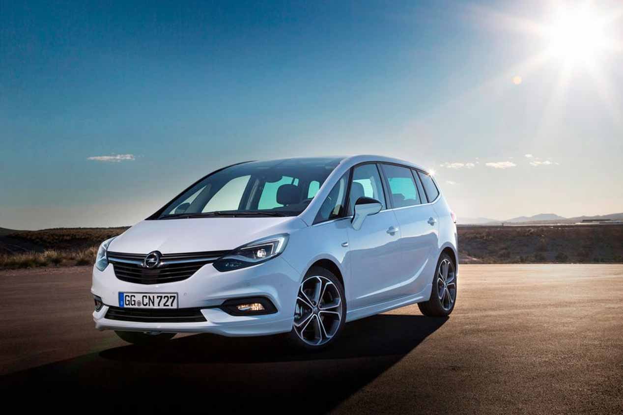 Los coches y los SUV líderes de ventas en España (abril)