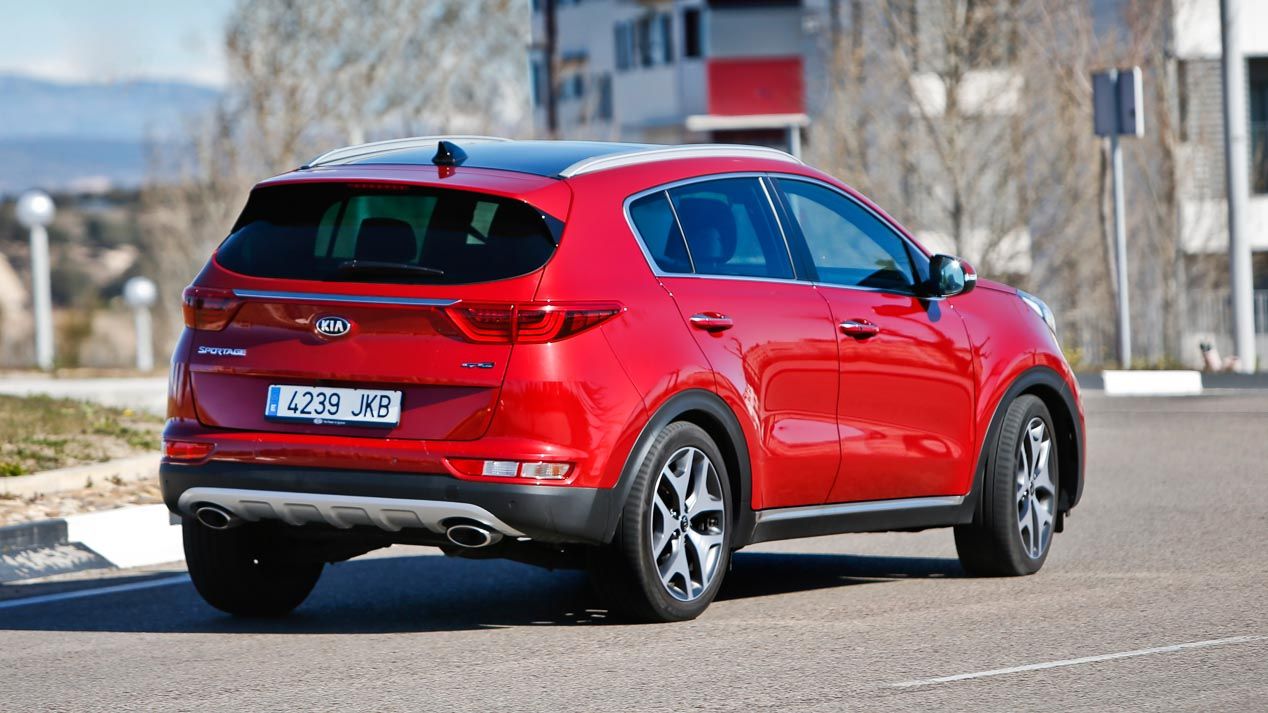 Los coches y los SUV líderes de ventas en España (abril)