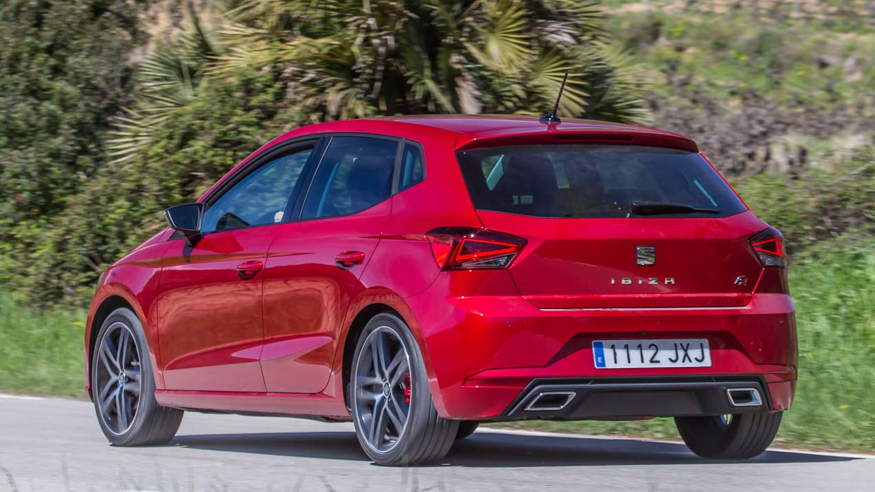 Seat Ibiza 2017 y VW Polo, frente a frente