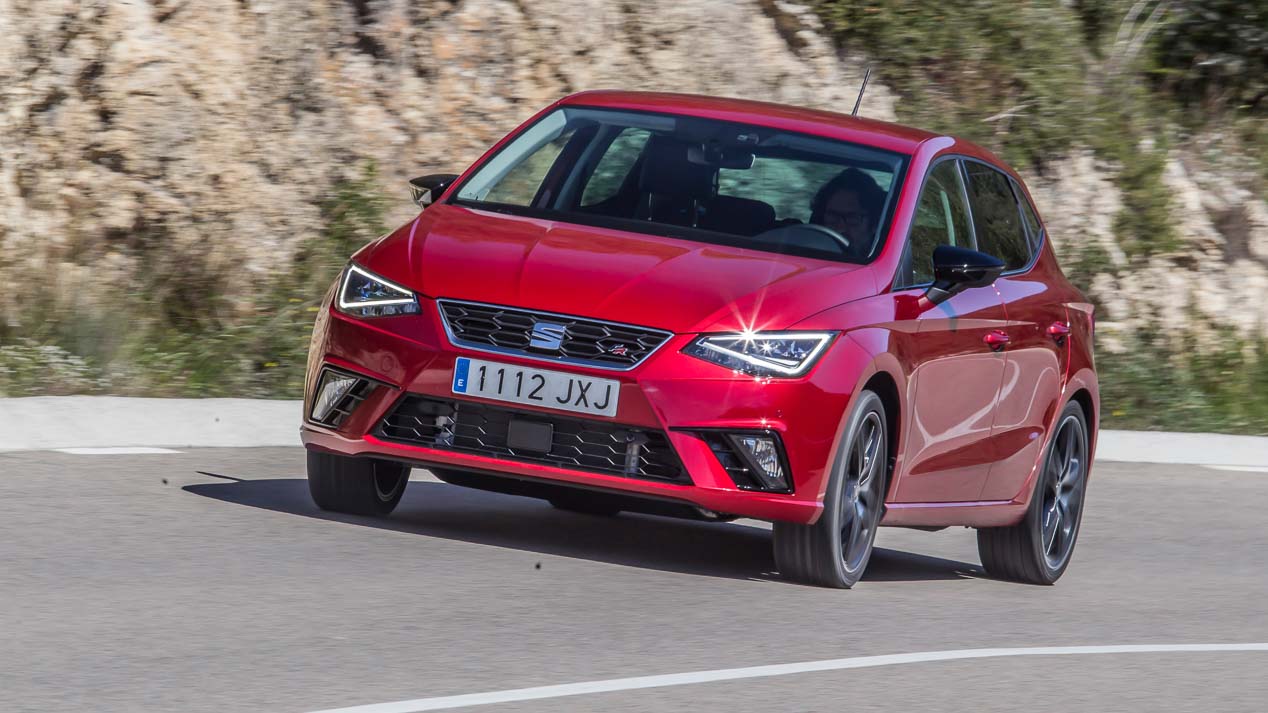 Seat Ibiza 2017 y VW Polo, frente a frente