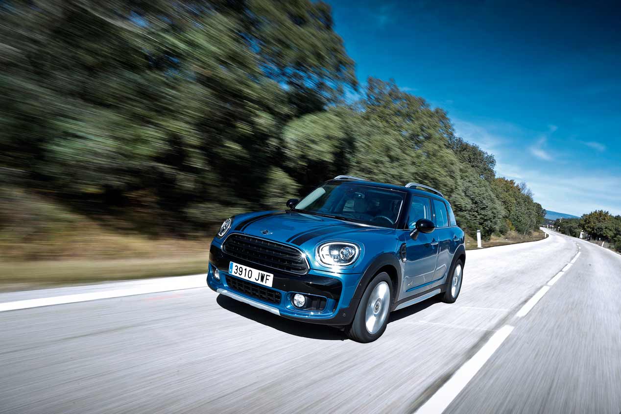 BMW X1 vs Mini Countryman: los probamos y enfrentamos