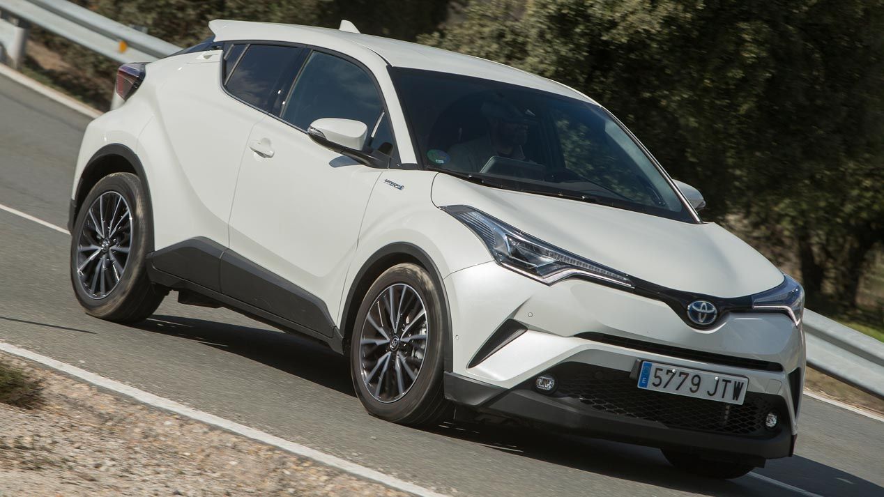 Comparativa: Toyota C-HR vs Nissan Juke Nismo RS