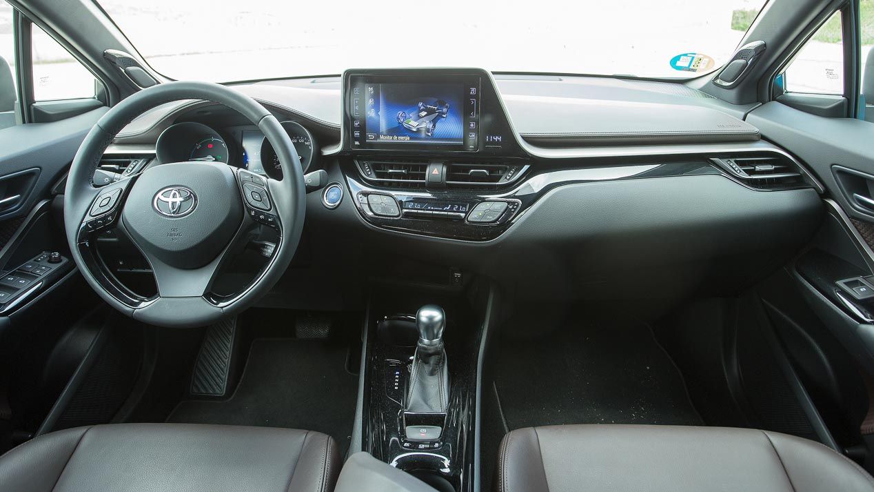Comparativa: Toyota C-HR vs Nissan Juke Nismo RS
