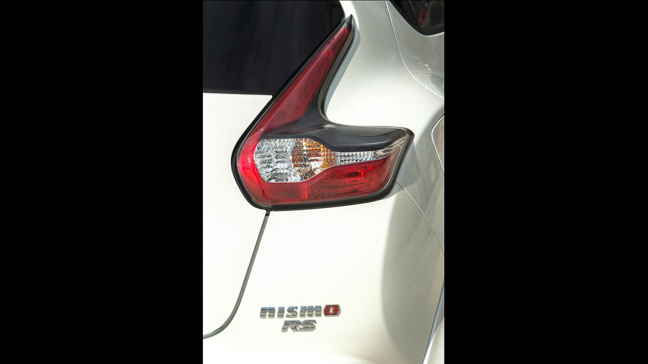 Comparativa: Toyota C-HR vs Nissan Juke Nismo RS