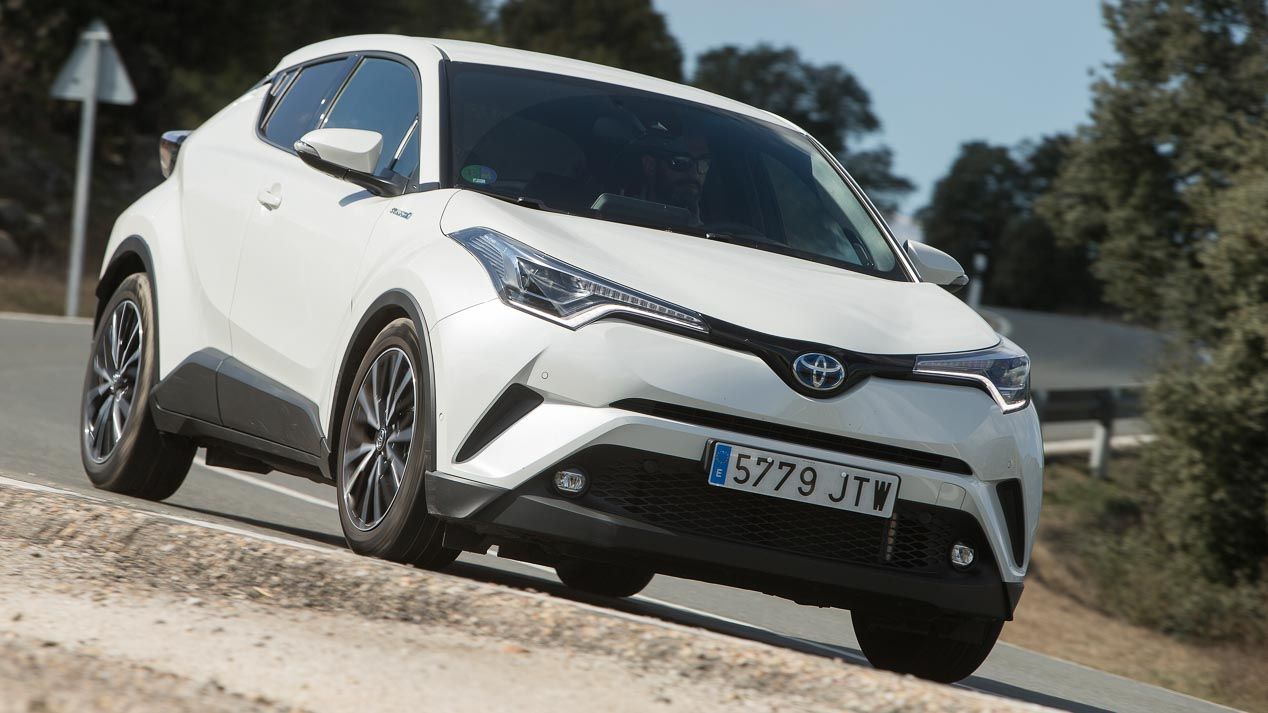 Comparativa: Toyota C-HR vs Nissan Juke Nismo RS