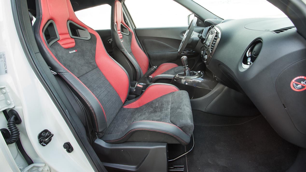 Comparativa: Toyota C-HR vs Nissan Juke Nismo RS