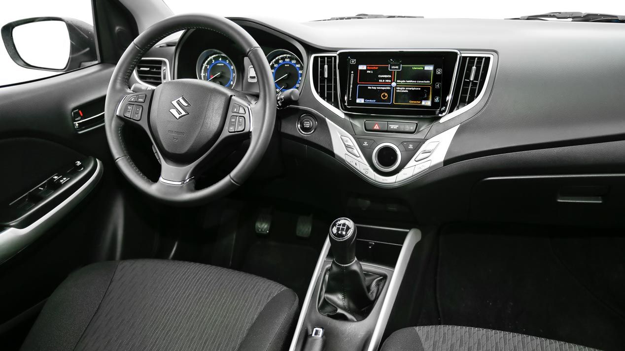 Comparativa: Citroën C3 1.2 PureTech/82 vs Suzuki Baleno 1.2 Dualjet SHVS