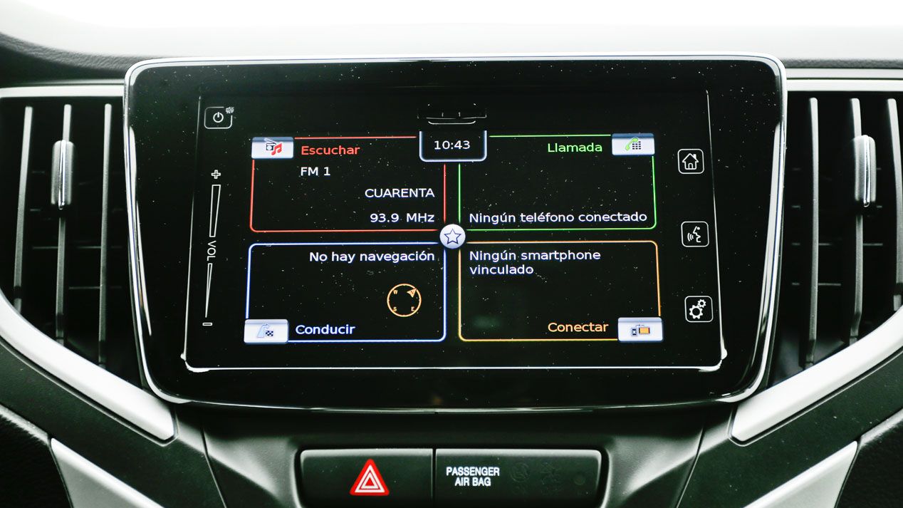 Comparativa: Citroën C3 1.2 PureTech/82 vs Suzuki Baleno 1.2 Dualjet SHVS