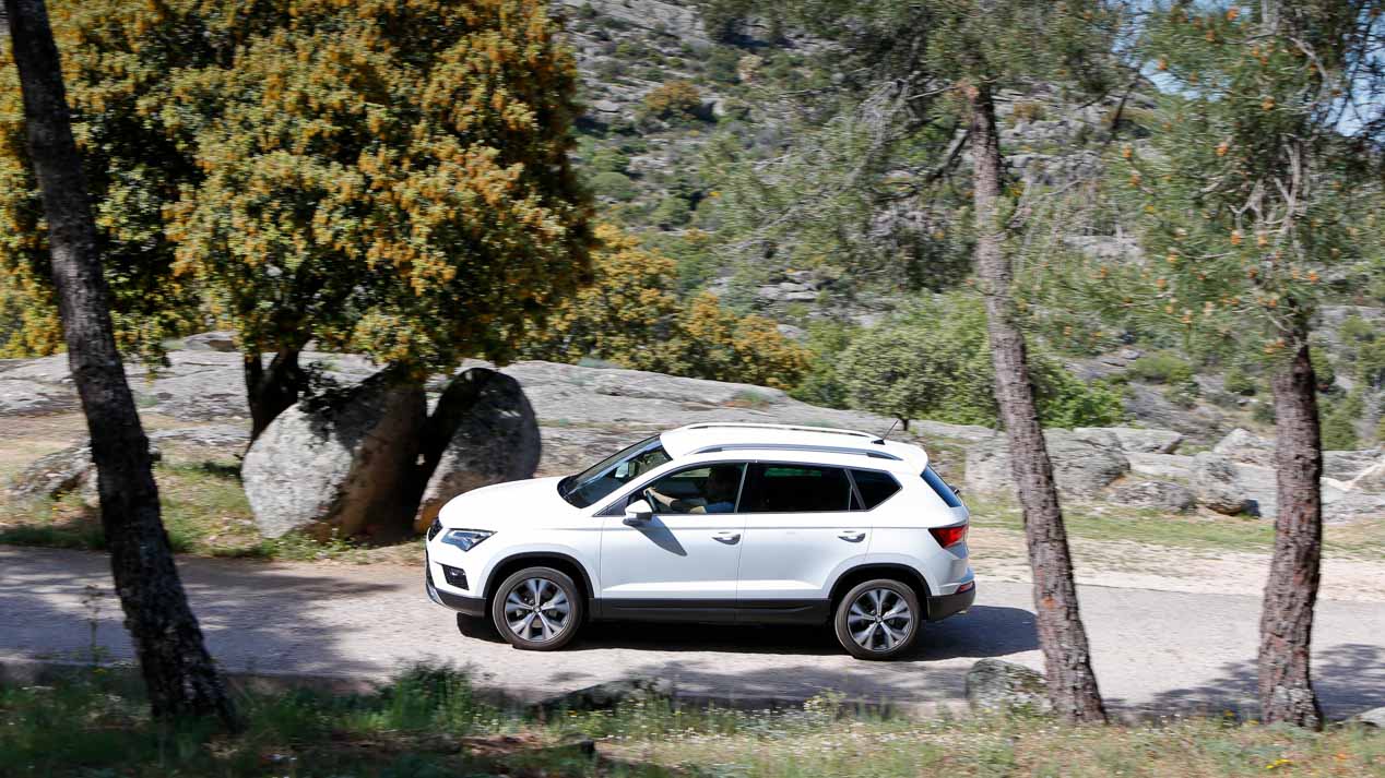 Comparativa: Toyota C-HR vs Seat Ateca 1.4 EcoTSI