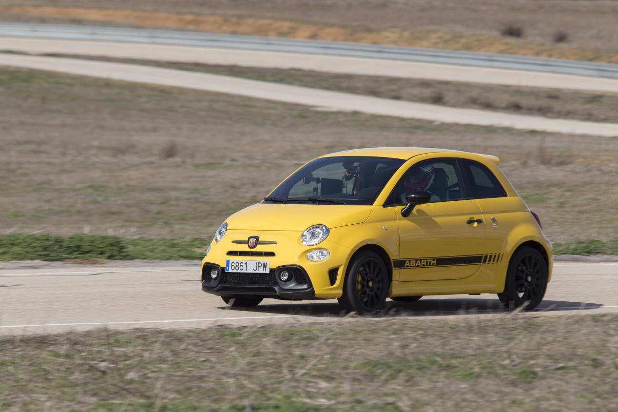 Los 10 coches deportivos más divertidos por menos de 30.000 euros