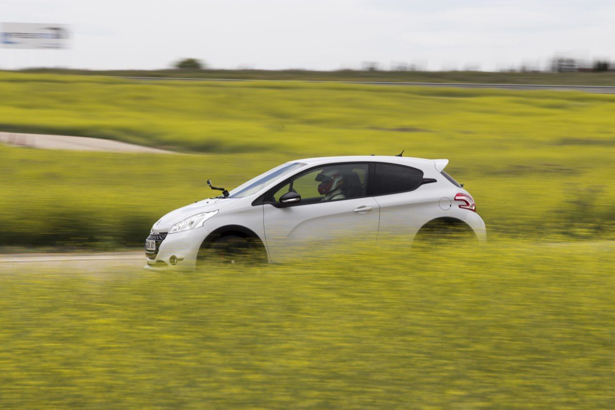 Los 10 coches deportivos más divertidos por menos de 30.000 euros