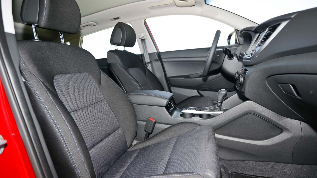 Hyundai Tucson 1.7 CRDi vs Seat Ateca 1.6 TDI: duelo a mediciones