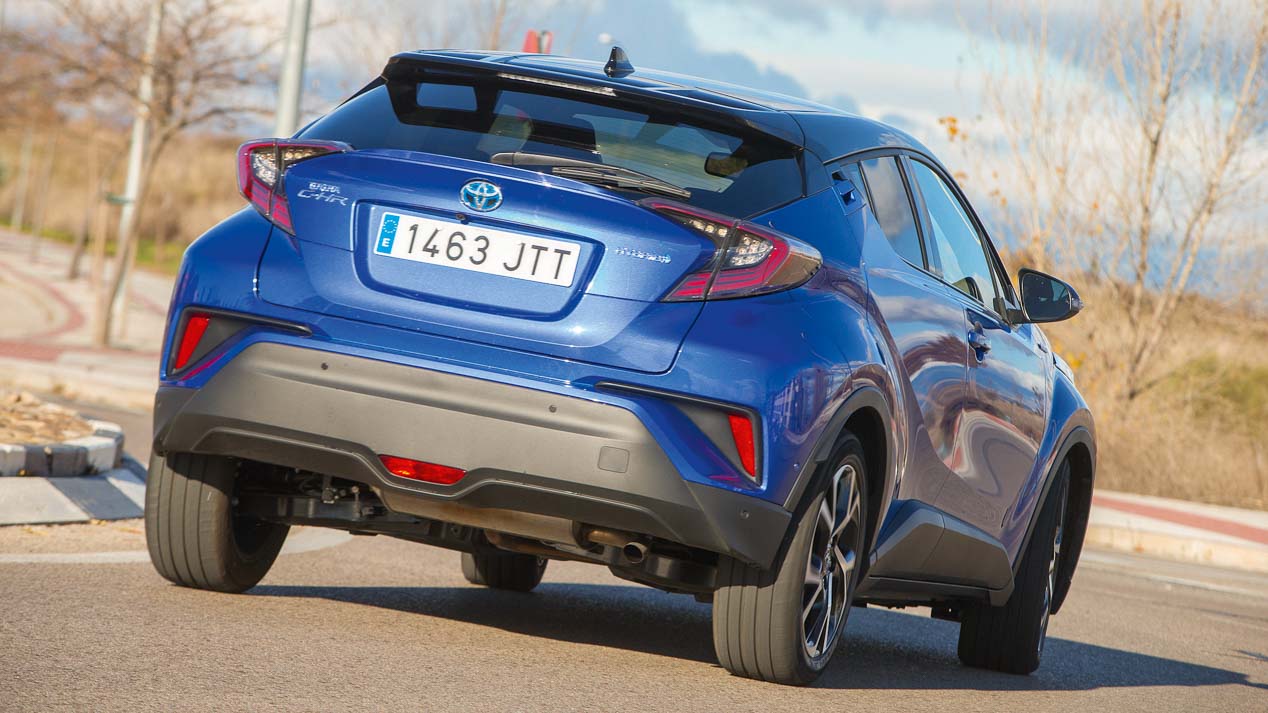 Toyota C-HR: el éxito del SUV híbrido, a examen