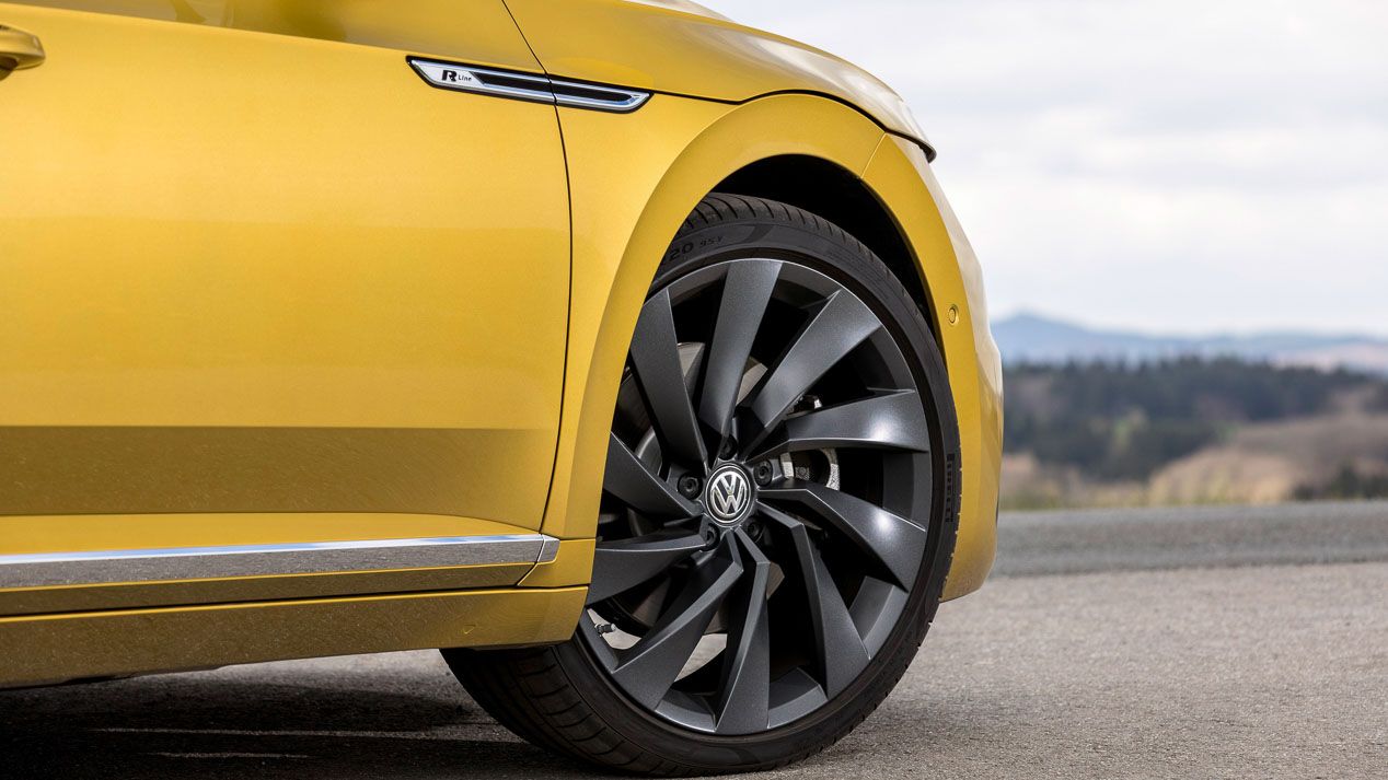 VW Arteon, la berlina coupé 4 puertas premium del pueblo