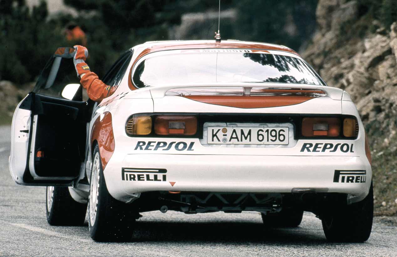 Prueba original del Toyota Celica Turbo 4WD Grupo A de Carlos Sainz, ¡qué cochazo!