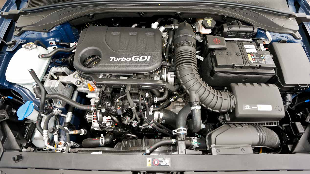 Hyundai i30 1.0 TGDI vs Volkswagen Golf 1.0 TSI, asalto al líder