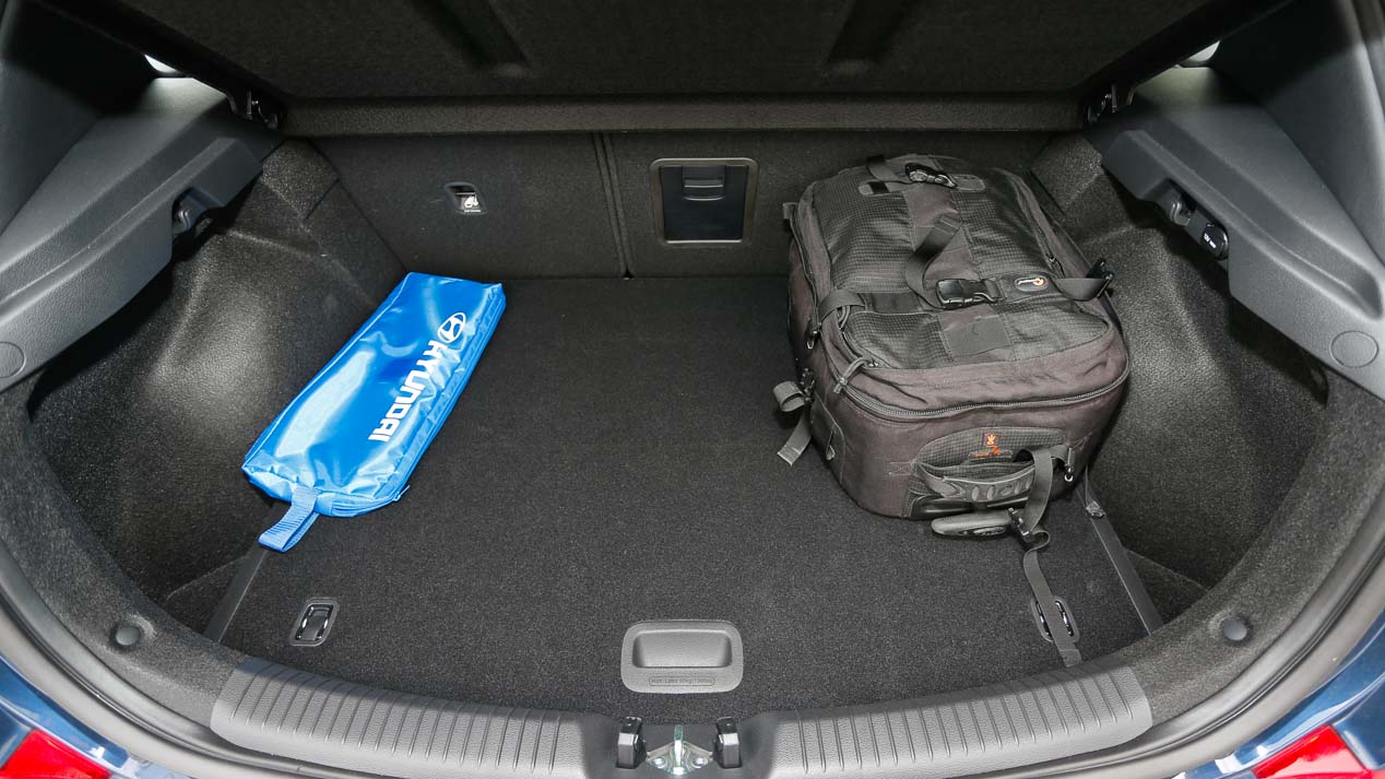 Hyundai i30 1.0 TGDI vs Volkswagen Golf 1.0 TSI, asalto al líder