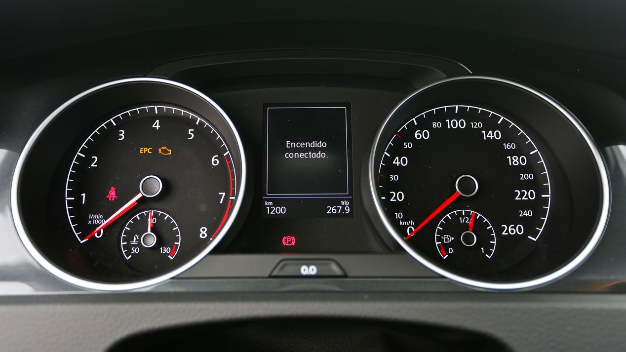 Hyundai i30 1.0 TGDI vs Volkswagen Golf 1.0 TSI, asalto al líder