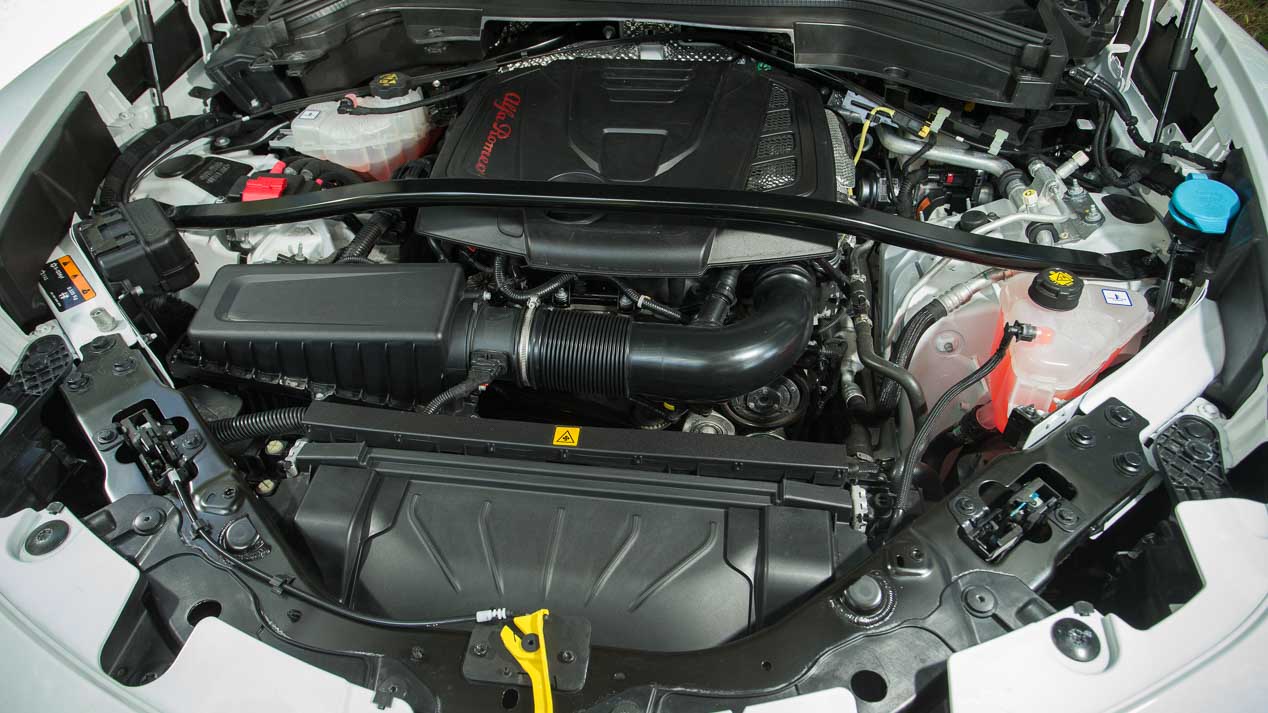 Superprueba: Alfa Romeo Stelvio 2.0 Q4, un gran SUV