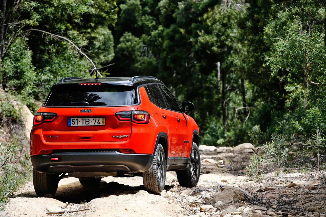 Jeep Compass 2017: conducimos un SUV muy 4x4
