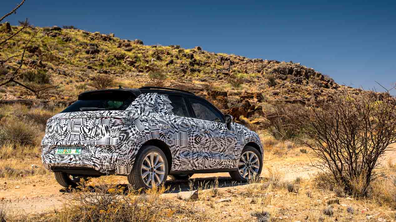 El Skoda Karoq y el VW T-Roc, en imágenes