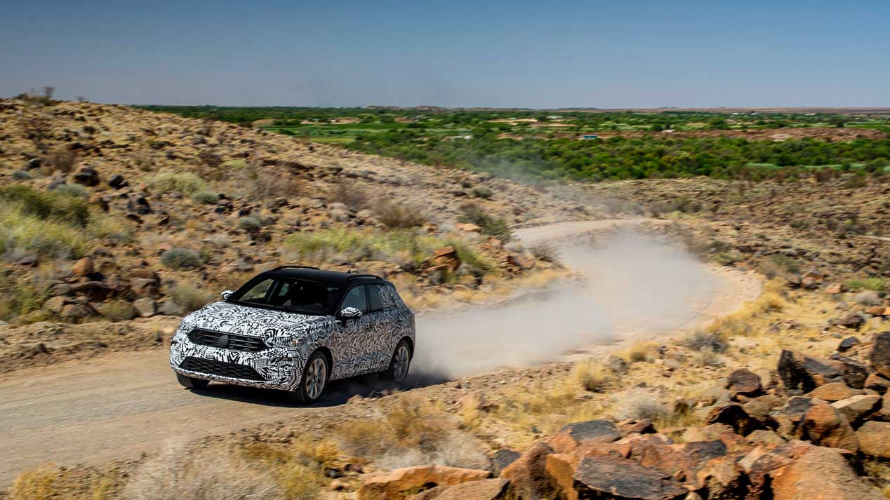 El Skoda Karoq y el VW T-Roc, en imágenes