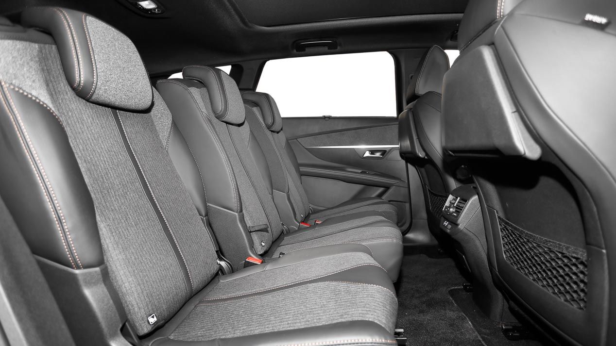 Peugeot 5008 1.6 BlueHDi 120 CV ¿Potencia para 7 plazas?