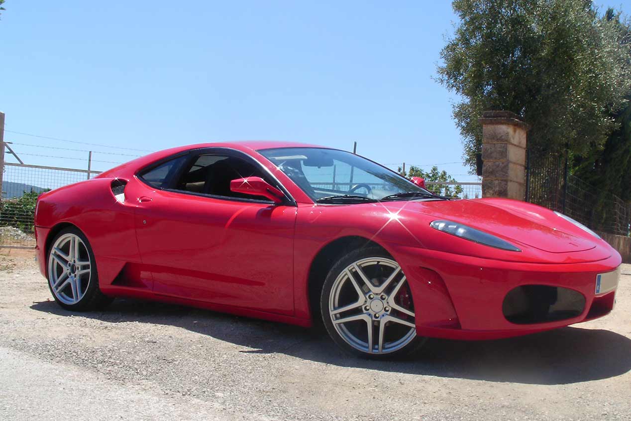 SRC-Kitcars, coches y réplicas a medida