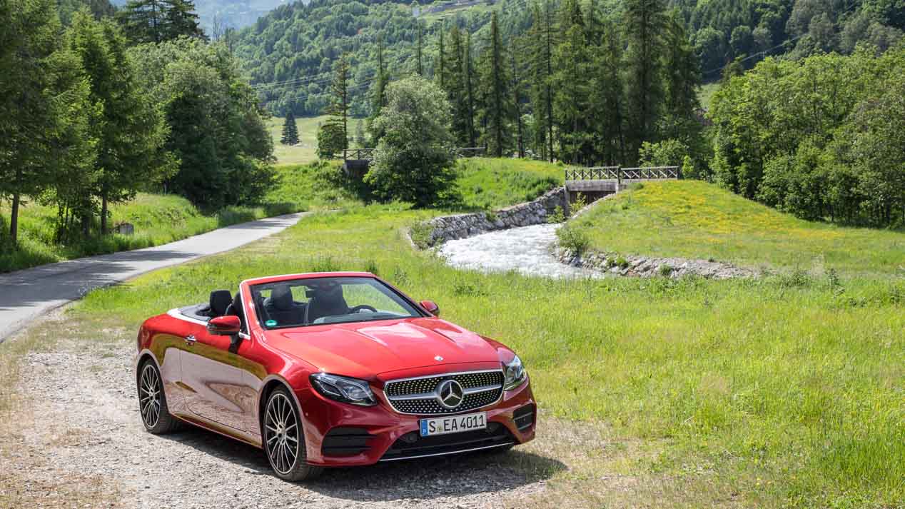 Mercedes E Cabrio, un cabrio cómodo, lujoso y tecnológicamente muy avanzado
