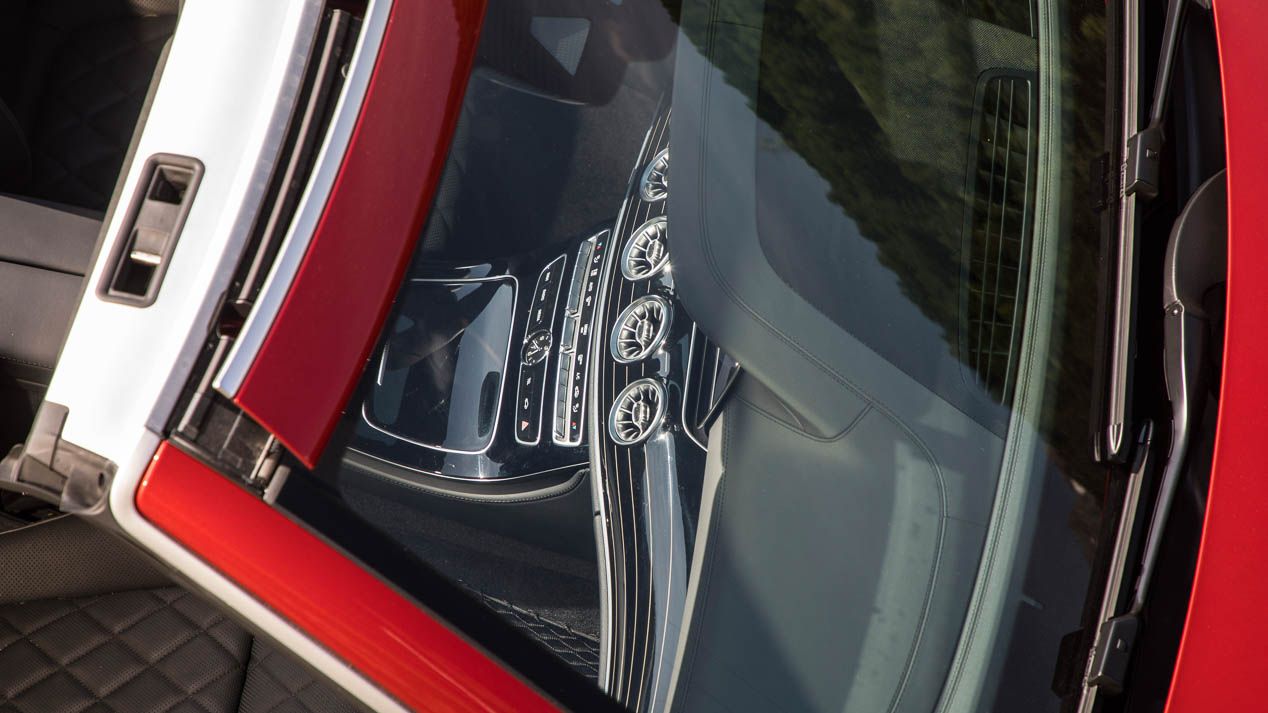 Mercedes E Cabrio, un cabrio cómodo, lujoso y tecnológicamente muy avanzado