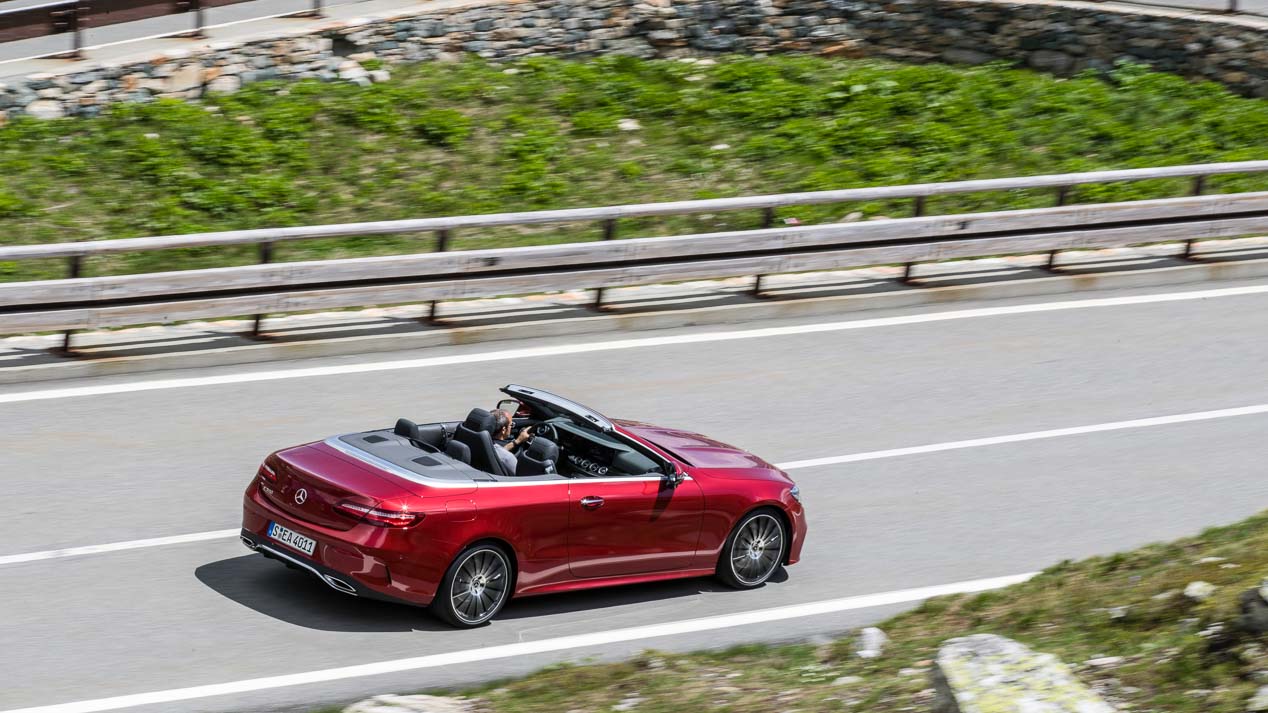 Mercedes E Cabrio, un cabrio cómodo, lujoso y tecnológicamente muy avanzado