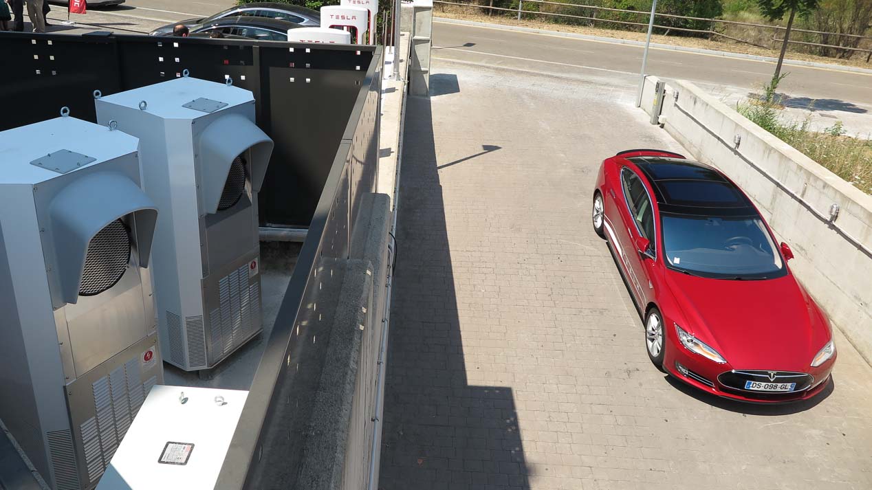 Tesla y El Corte Inglés se alían para vender sus coches eléctricos