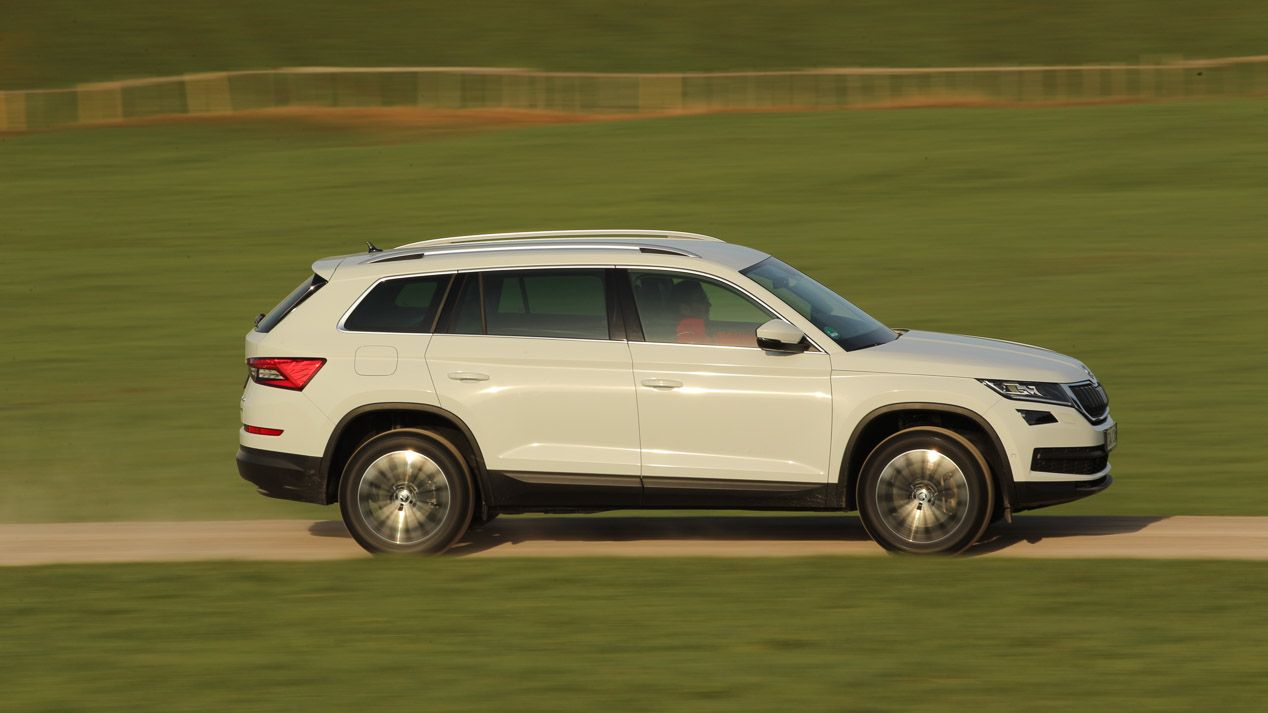 Comparativa: Peugeot 5008 2.0 BlueHDI vs Skoda Kodiaq 2.0 TDI