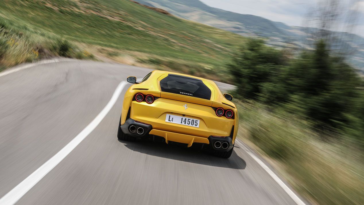 Ferrari 812 Superfast, fotos, datos e impresiones del último deportivo de  Ferrari
