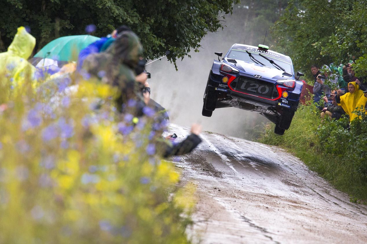 Rally de Polonia 2017: victoria para Neuville