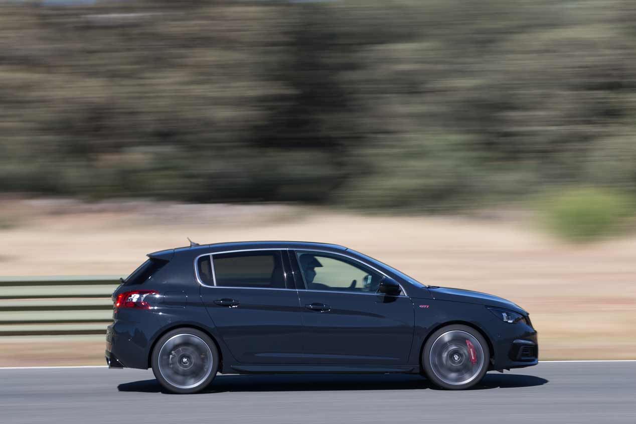 A prueba el Peugeot 308 GTI 2017
