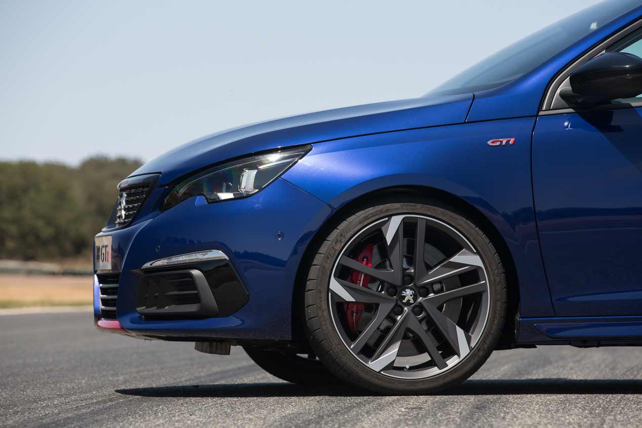 A prueba el Peugeot 308 GTI 2017