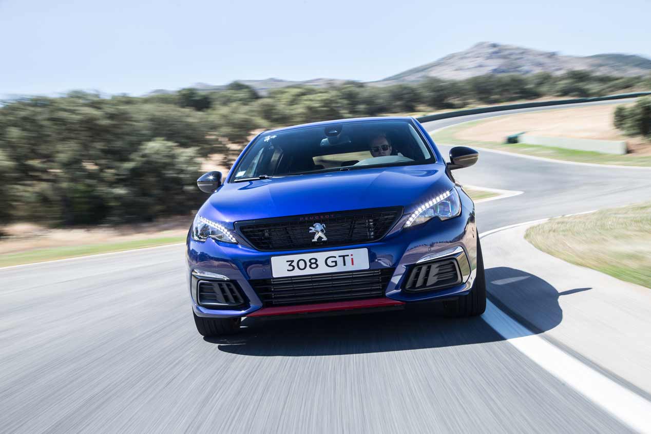 A prueba el Peugeot 308 GTI 2017