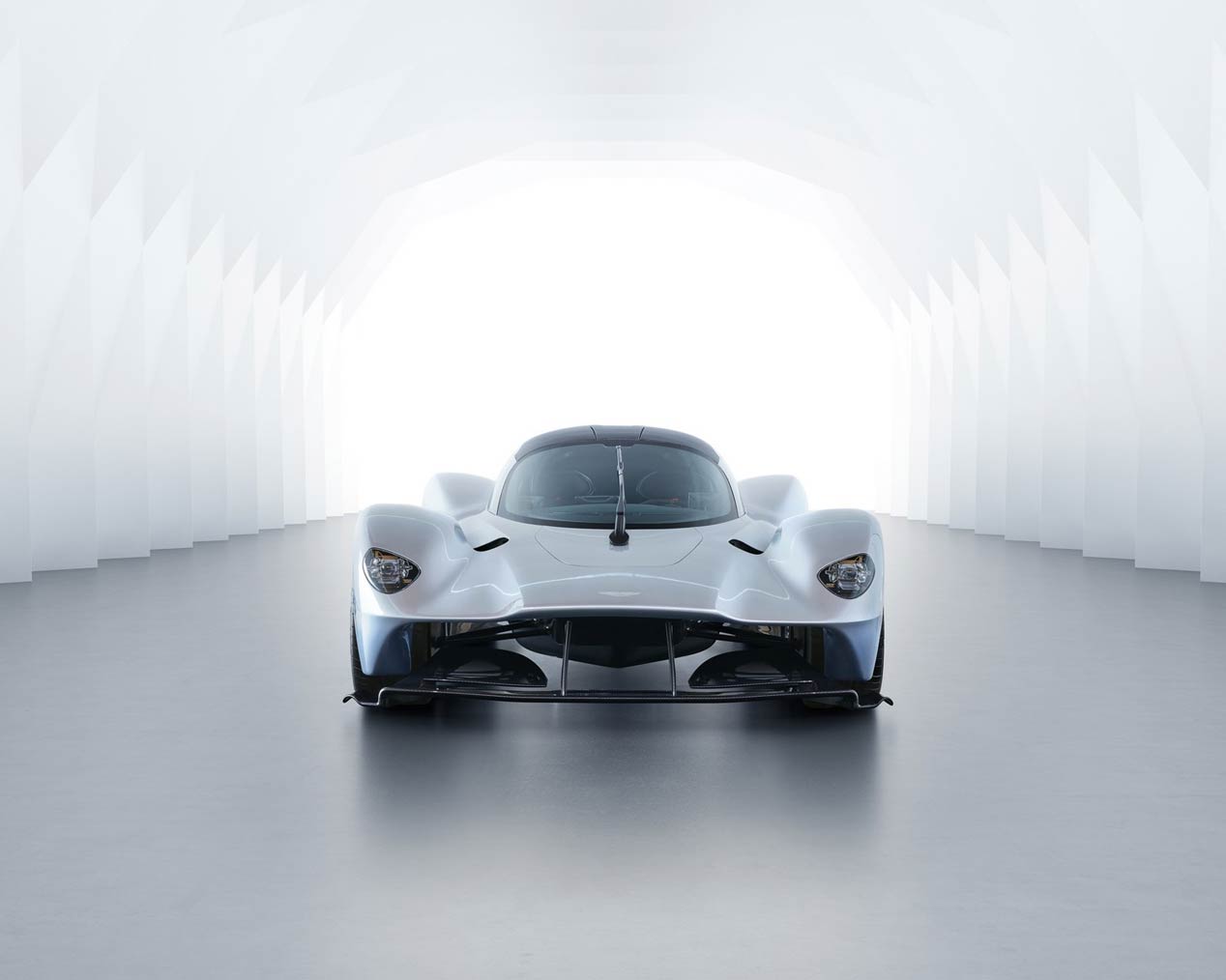 Aston Martin Valkyrie, un hiperdeportivo brutal