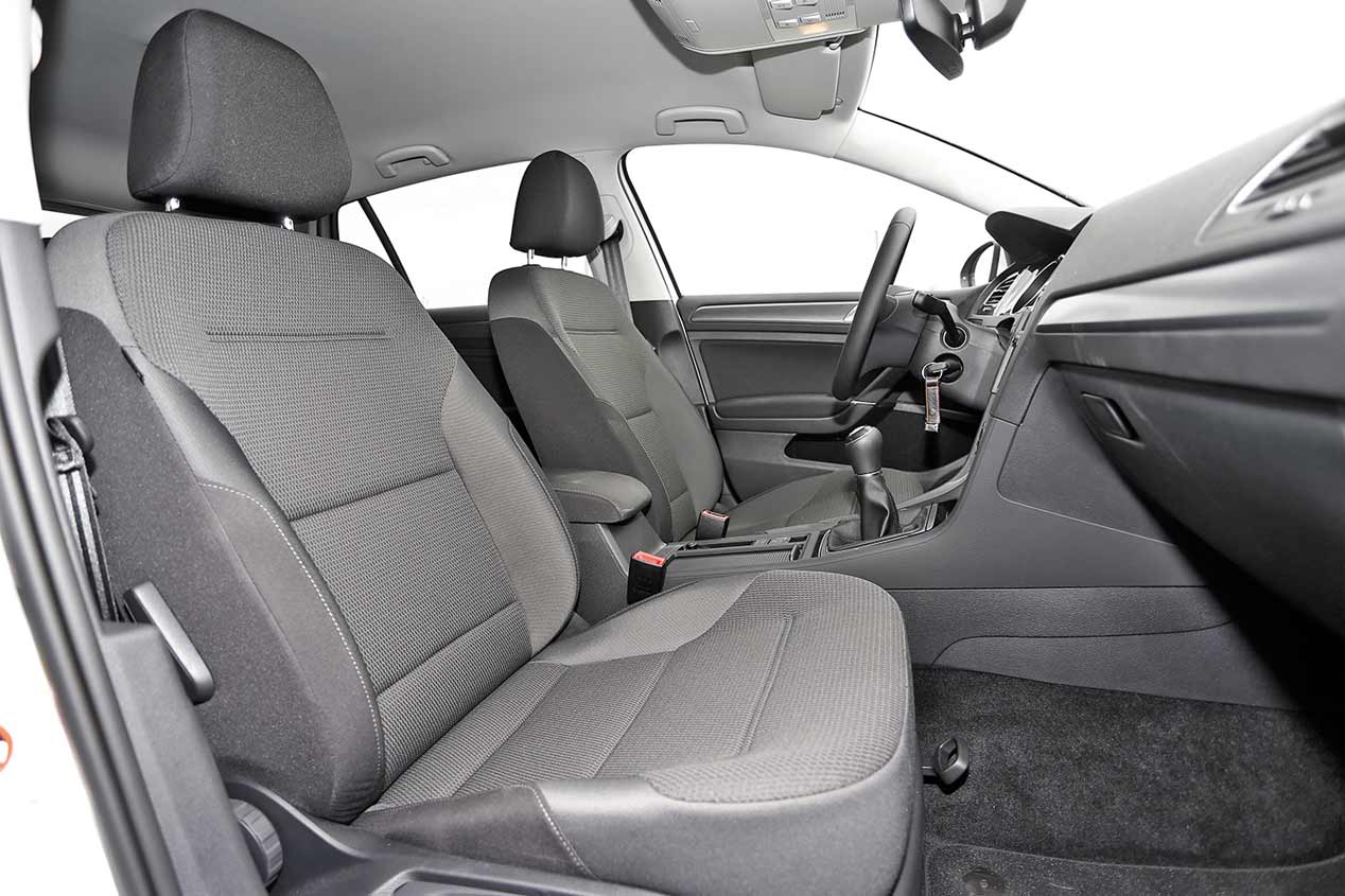 Honda Civic 1.0 I-VTEC Turbo vs VW Golf 1.0 TSI, a prueba