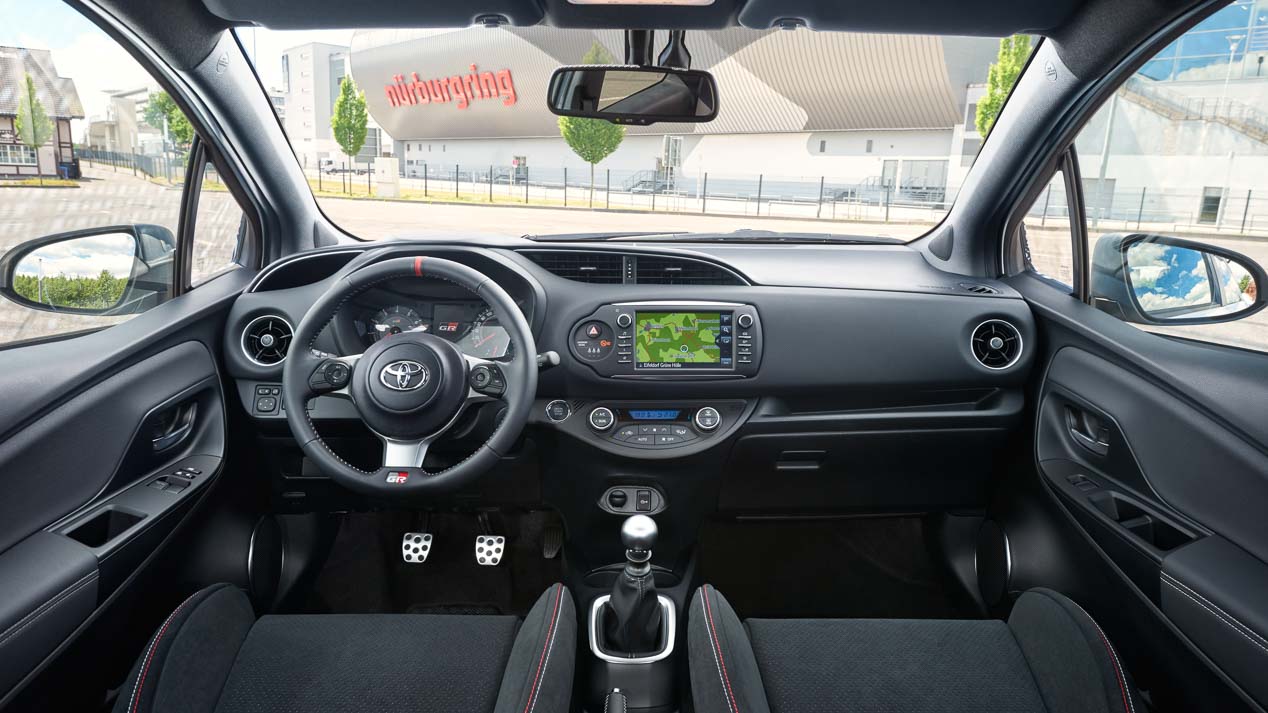 Toyota Yaris GRMN: nos subimos al nuevo deportivo japonés