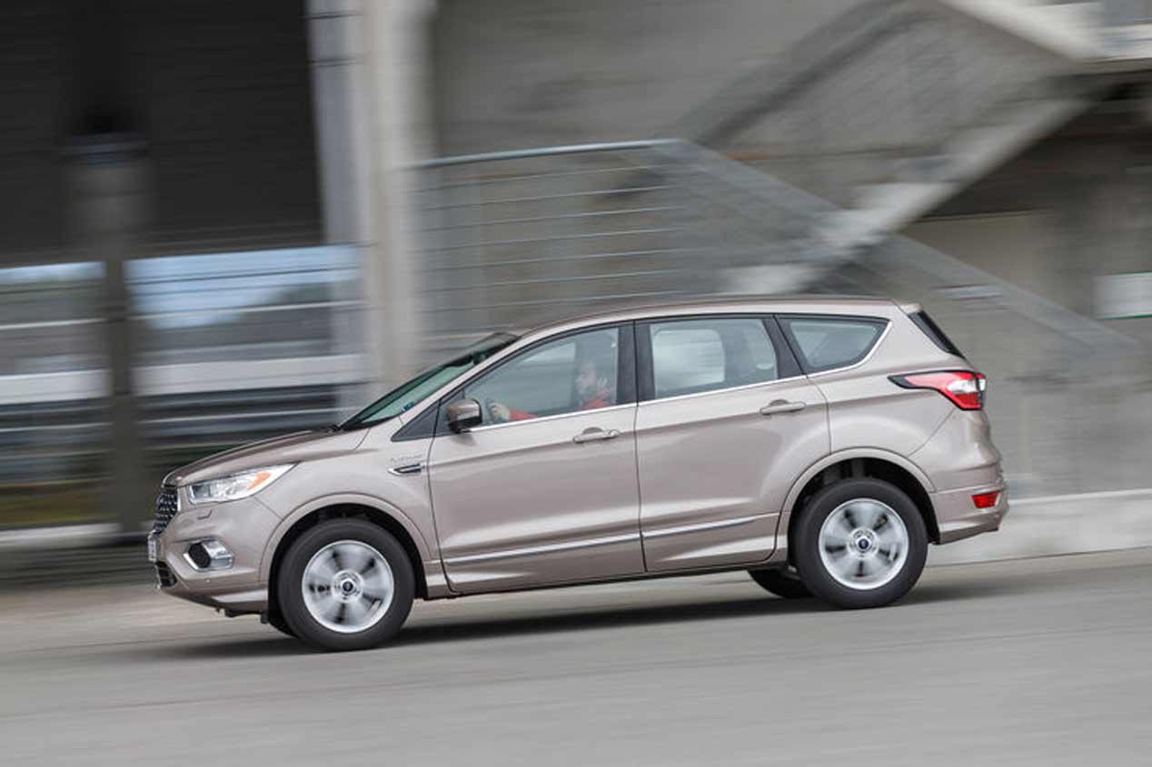 Peugeot 3008, Hyundai Tucson y Ford Kuga, a prueba